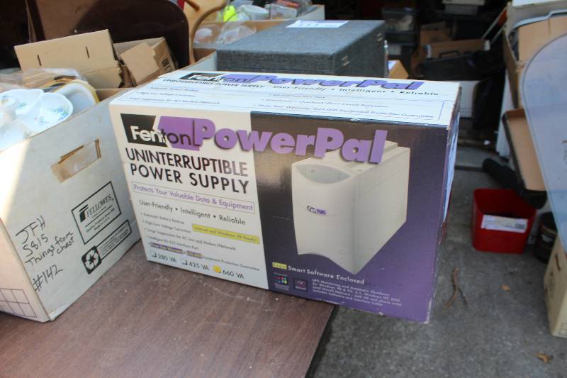 lot 116 image: Fenton Power Pal Uninterruptible Power Supply