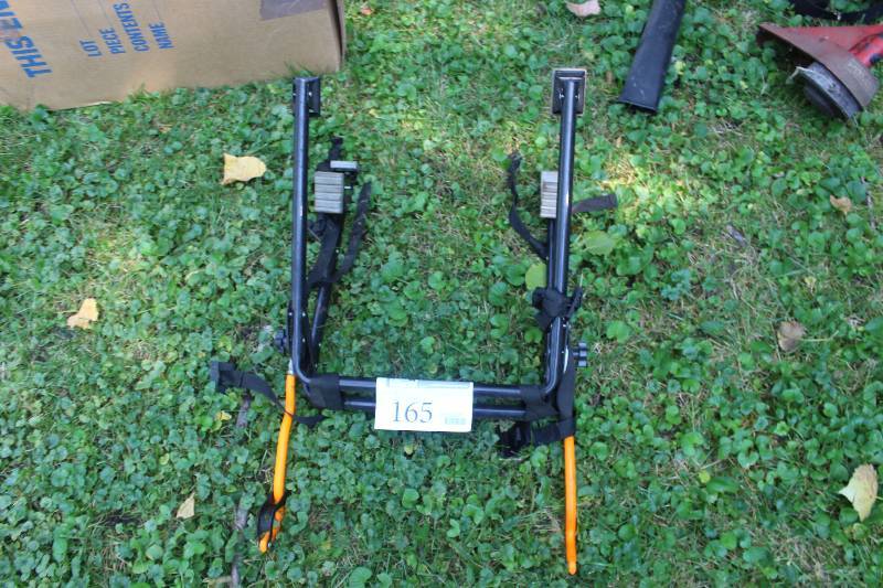 lot 165 image: Car Bike Rack
