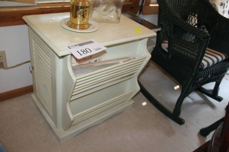lot 180 image: 2-Slot Magazine End Table