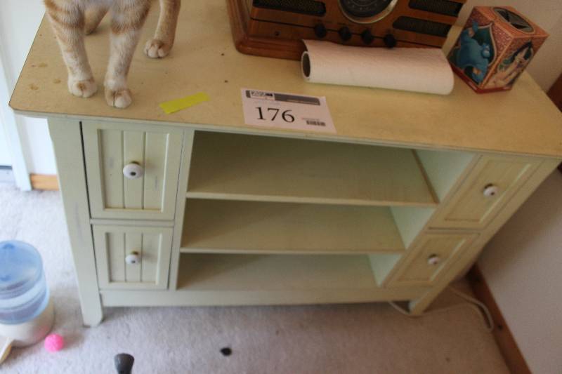 lot 176 image: 3-Shelf Wood Cabinet