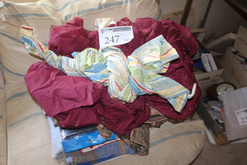 lot 247 image: Curtains, Table Cloths