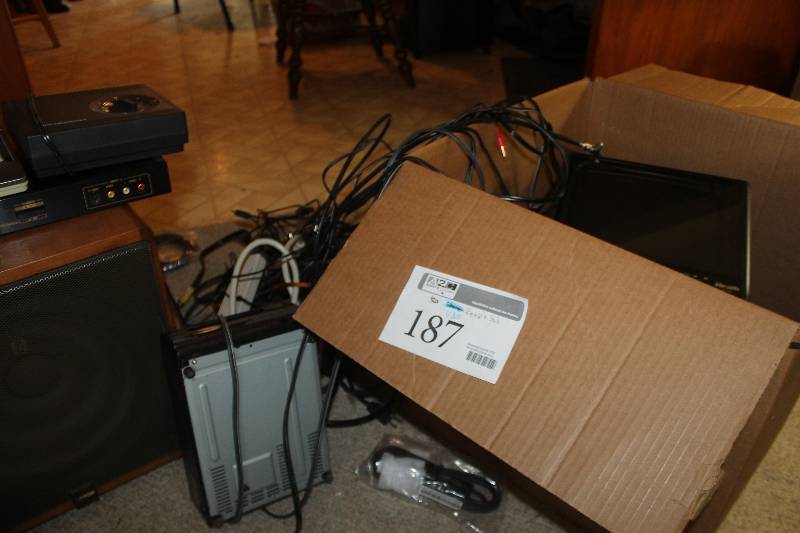 lot 187 image: Video Equipment & Subwoofer
