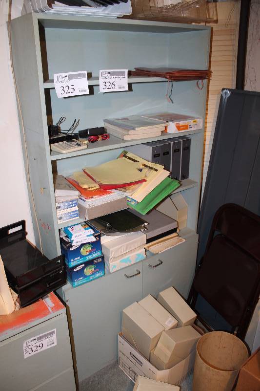 lot 325 image: 2-Door 3-Shelf Metal Cabinet