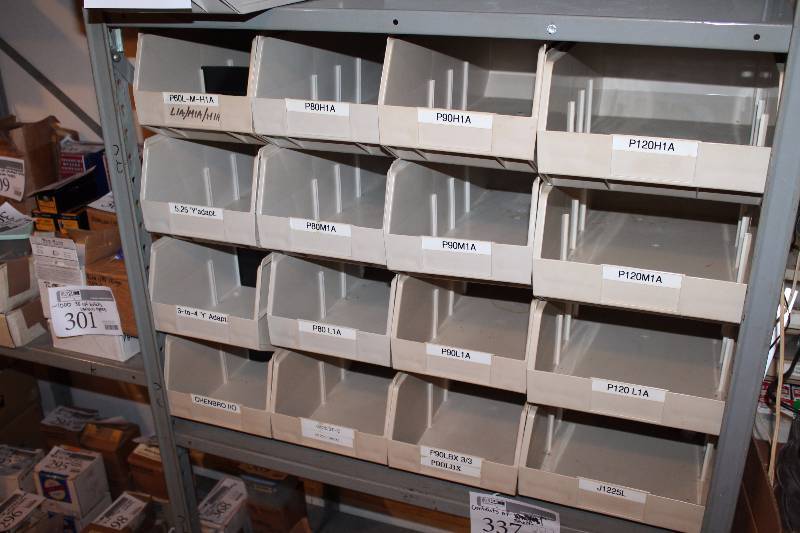 lot 337 image: 12-bin Parts Organizer