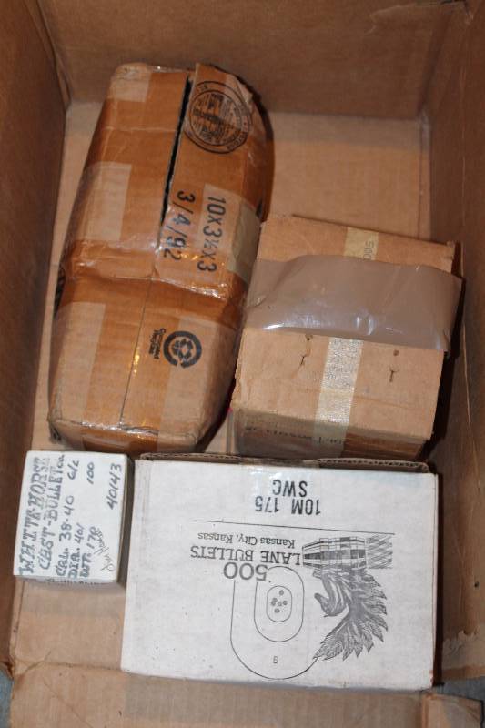 lot 362 image: Box Lot of Uncased Gun Ammo