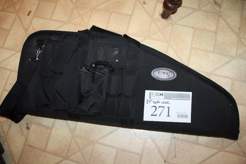 lot 271 image: 27in. Soft Gun Case