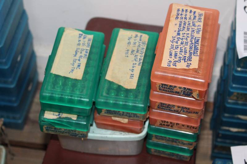 lot 17 image: Lot of (Approximately 550) .38 ALR Rounds Reloaded Gum Ammo, Empty Brass