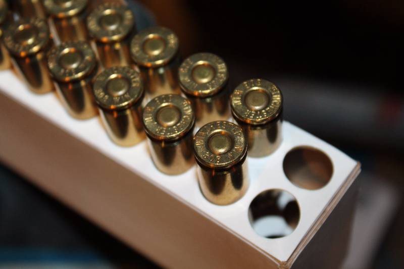 lot 135 image: Lot of (Approximately 20) Winchester .308 Rounds Gun Ammo