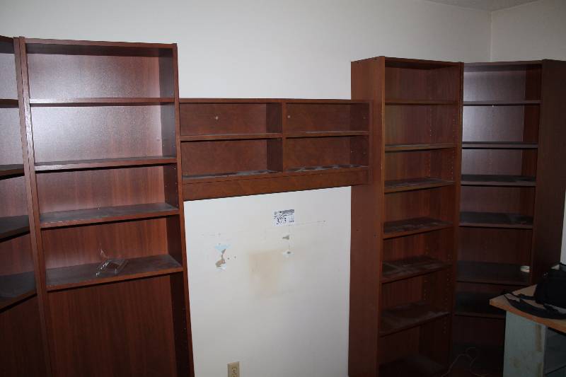 lot 373 image: 3-Piece Wall-To-Wall Wood Shelving Unit
