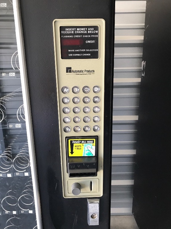 Coil CandySnack Vending Machine
