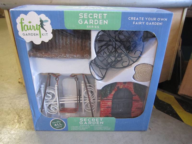 lot 21 image: Fairy Garden Kit Secret Garden Seri...