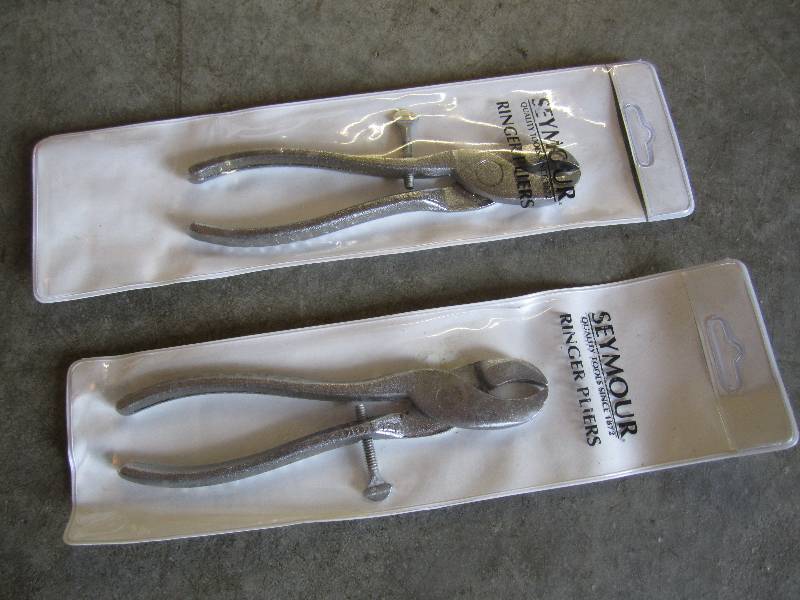 lot 45 image: Lot of 2 Seymour Ringer Pliers 6904...