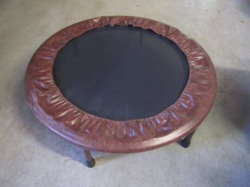 lot 65 image: Personal Training Trampoline 38 wi...