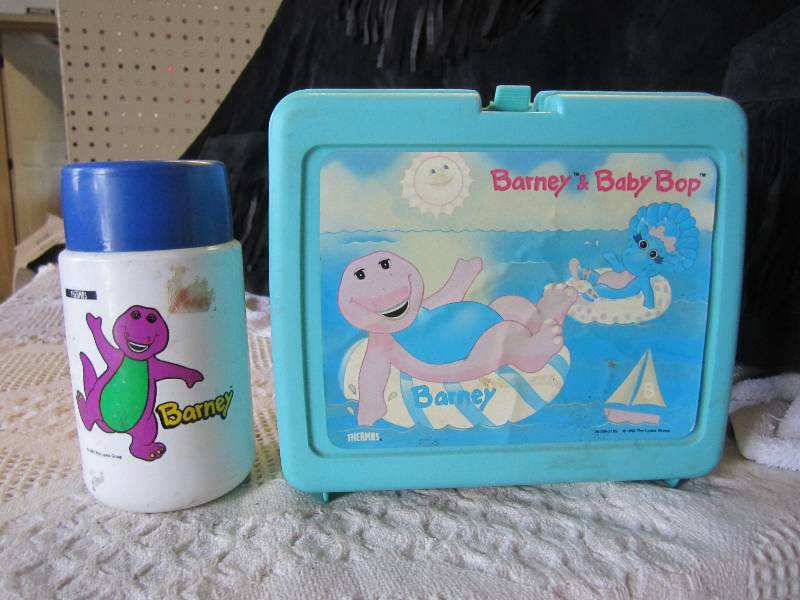 lot 77 image: Barney & Baby Bop Lunch Box with Th...