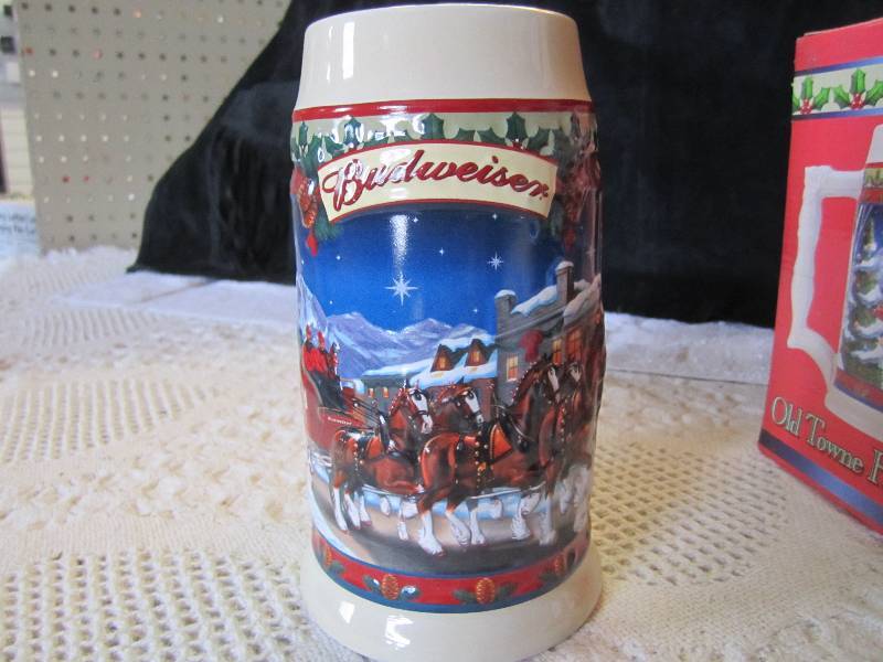 lot 111 image: Budweiser Clydesdales Holiday Stein...