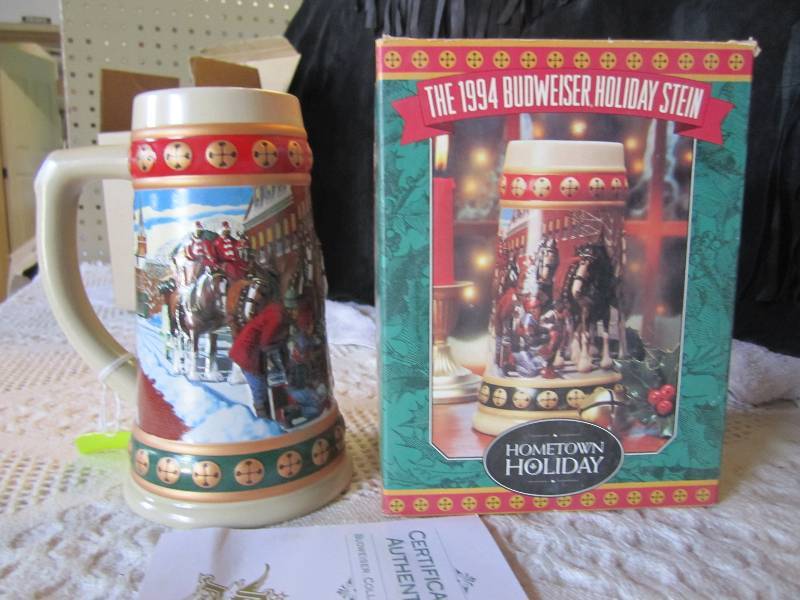 lot 114 image: Budweiser Holiday Stein 7...