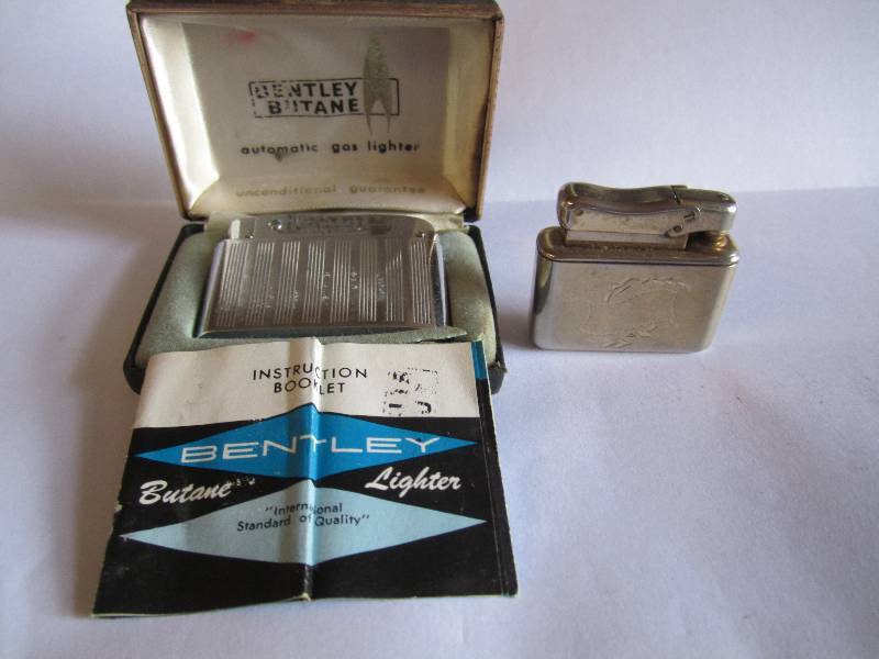 lot 122 image: Vintage Bentley and Kreisler Lighte...