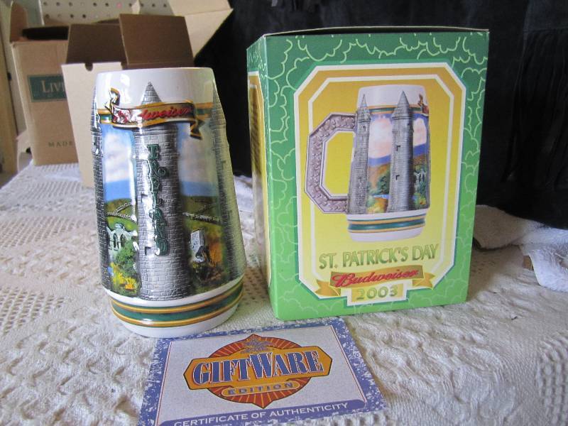 lot 148 image: Budweiser Tradition and Heritage St...