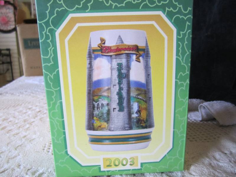 lot 150 image: Budweiser Tradition and Heritage St...