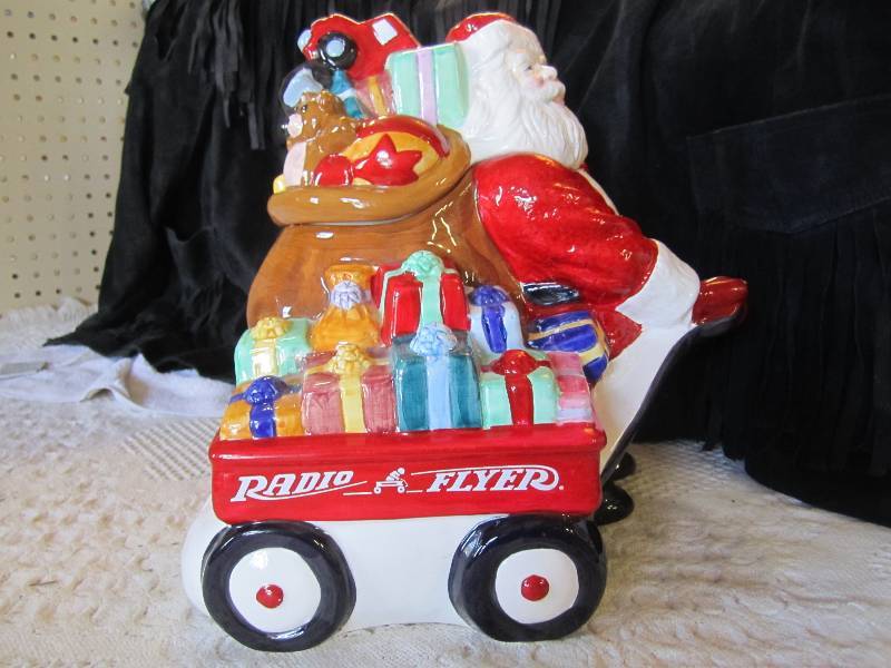 lot 230 image: Santa Radio Flyer Cookie Jar 11 ta...