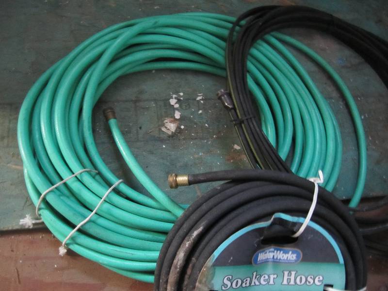 lot 277 image: 2 Soaker Hoses and a Regular Garden...