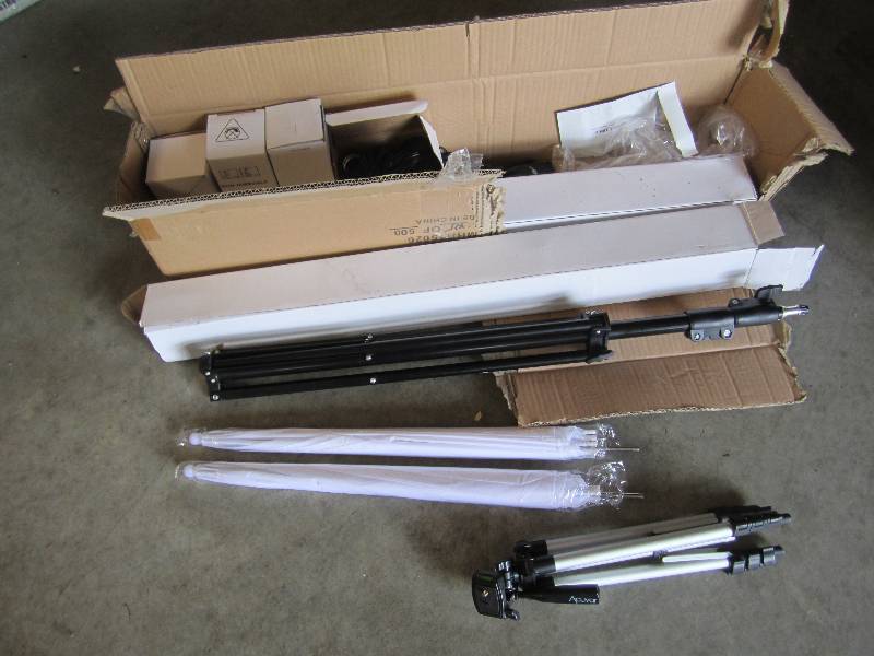 lot 295 image: Photography Lighting Kit Open Box...