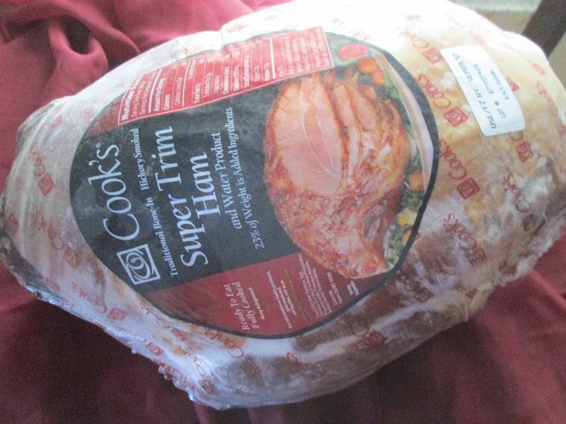 lot 22 image: 21.0 lb. Super Trim Ham Frozen Best...