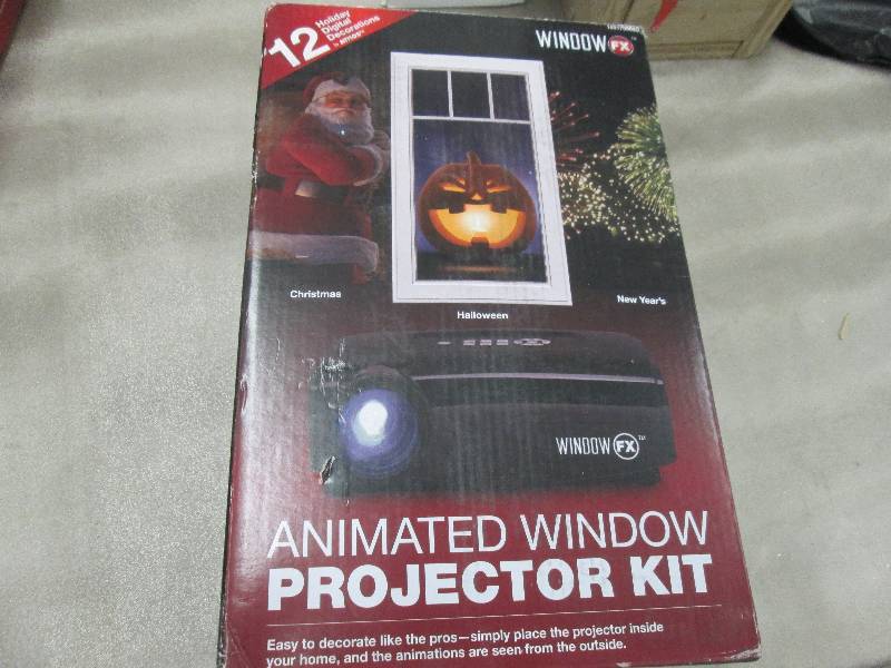 lot 90 image: Seasonal Window FX Projector Animat...