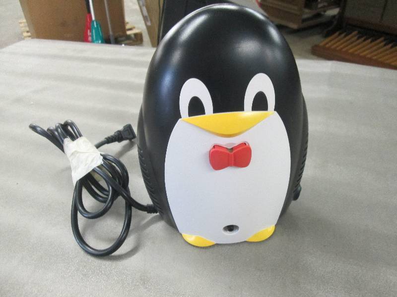lot 135 image: Medquip Penguin Nebulizer -used, po...