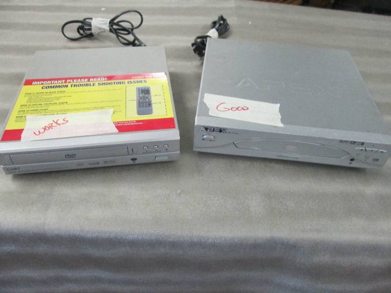 lot 148 image: Lot of 2 DVD Players- used, power o...