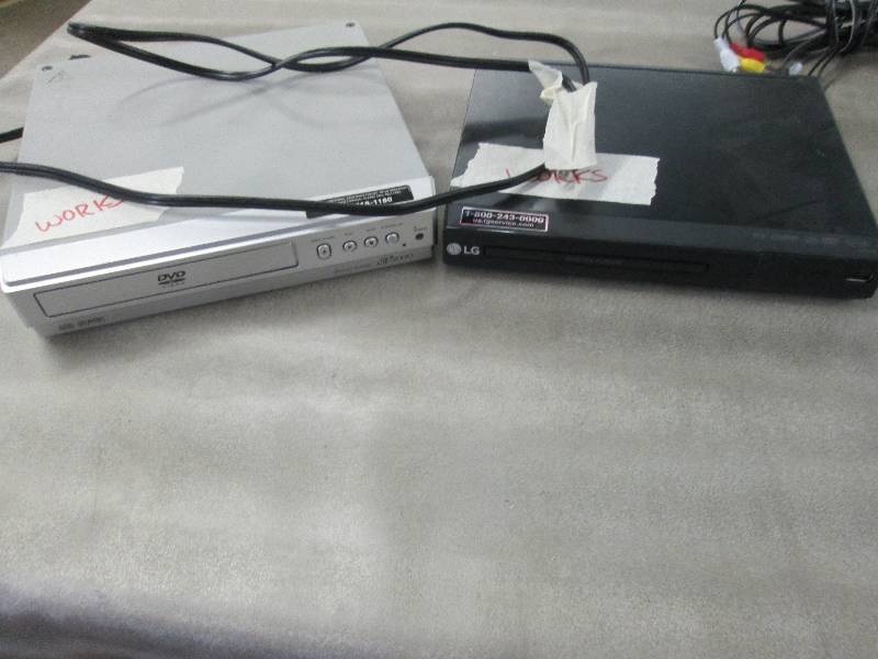 lot 149 image: Lot of 2 DVD Players- used, power o...