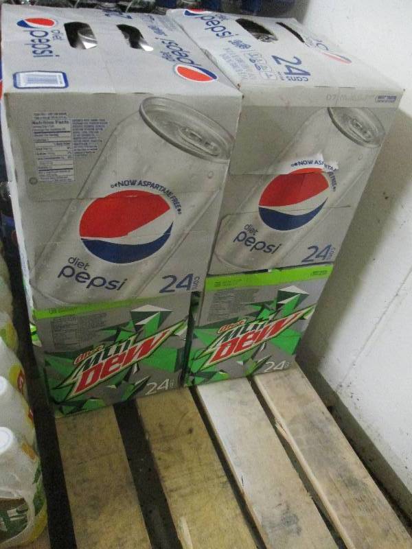 lot 250 image: Lot  of 2 Cases of 24 - 12 oz Diet ...