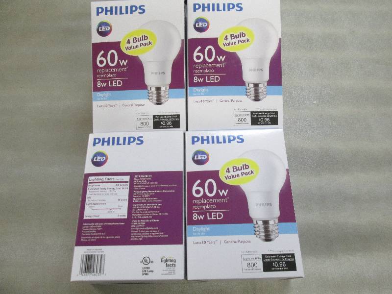 lot 315 image: Lot of 4 Pks-Philips 8W LED Dayligh...
