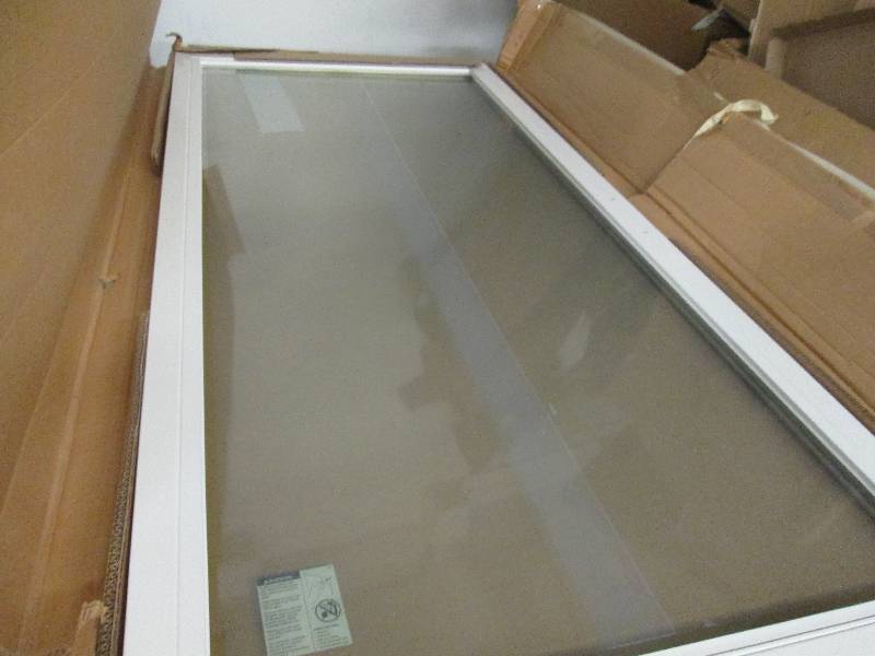 lot 348 image: Andersen Right Hand Patio Door Pane...