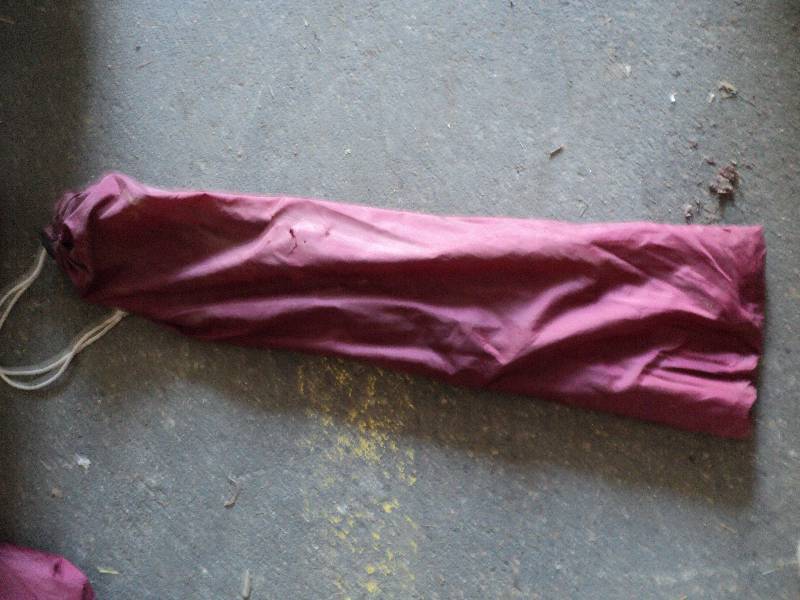 lot 30 image: tent with poles...