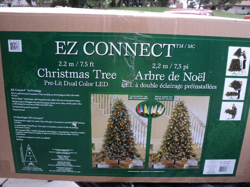 lot 86 image: EZ 7.5ft christmas tree with LED li...