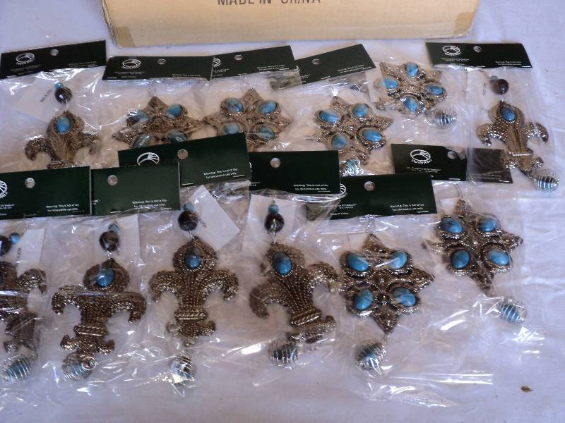 lot 143 image: 72 new blue topaz christmas ornamen...