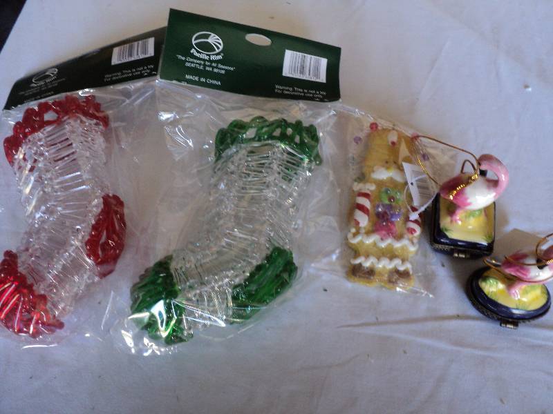 lot 146 image: 12 new stockings, 12 gingerbread, a...