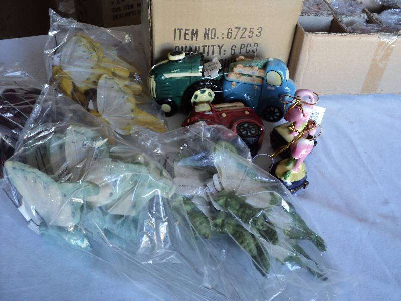 lot 155 image: 36 new butterfly picks, 6 trucks, a...