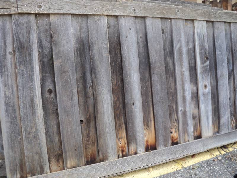 lot 161 image: 7 fence panels, 9in long, 52in tall...
