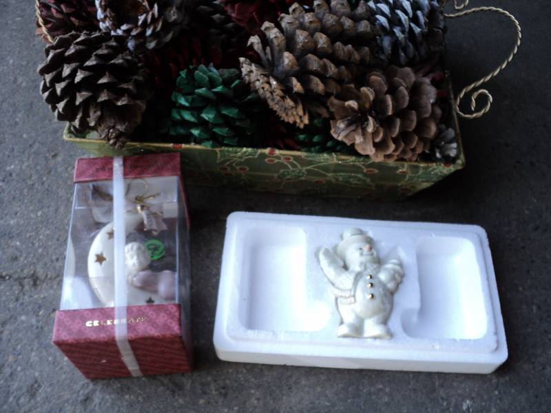 lot 173 image: 2 lenox christmas figurines and bas...