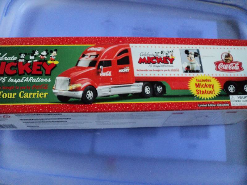 lot 219 image: coca-cola michy 2004 town in box...