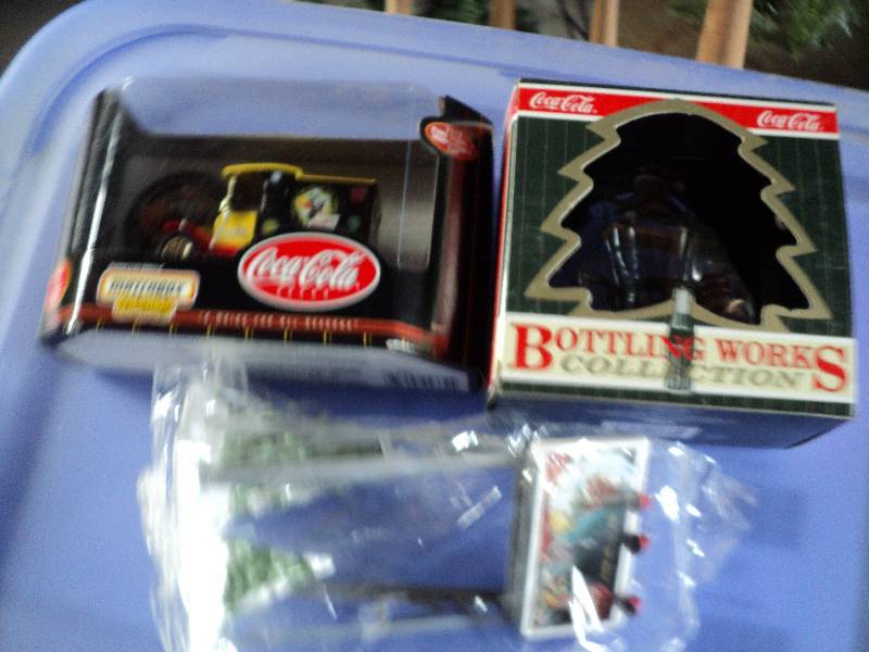 lot 220 image: 3 coca-cola collectables...