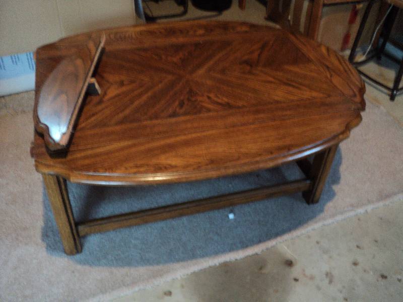lot 230 image: coffee table with fold down sides, ...
