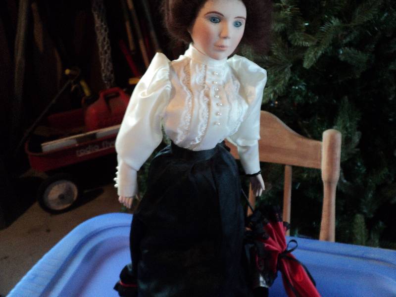 lot 233 image: knowles, gibson girl doll,. 17in hi...
