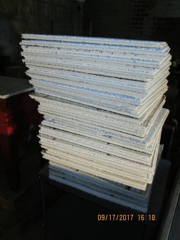 lot 46 image: 40 2 x 2 foot foil backed ceiling p...