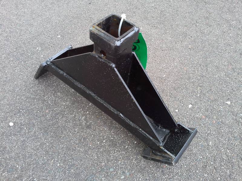 Receiver Hitch for Skid Steer Quick Attach