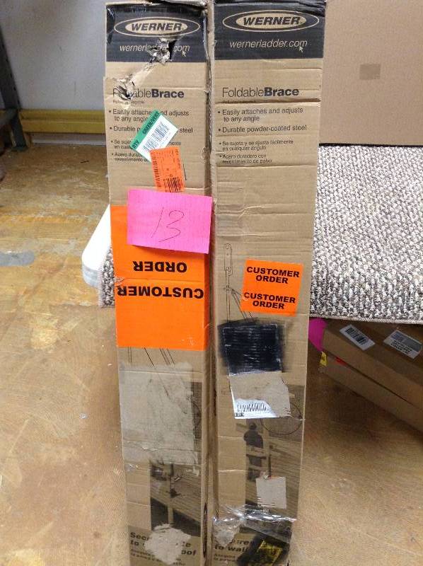 lot 13 image: Lot of 2 Werner SPJ-SBF Steel Pump Jack Foldable Support