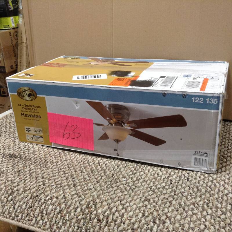 lot 63 image: Hampton Bay 44 in Small Room Indoor Ceiling Fan Hawkins not used