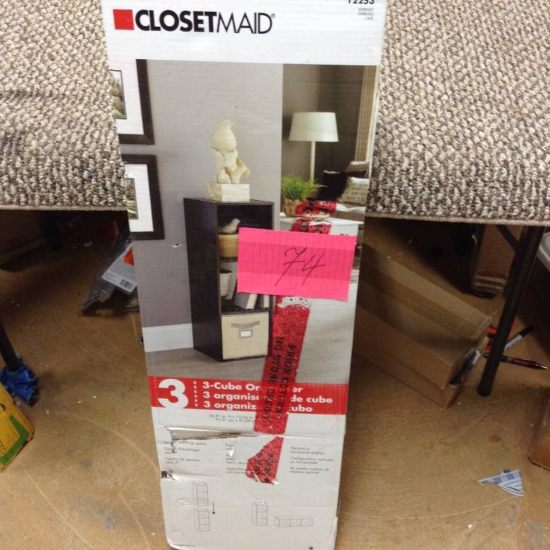 lot 74 image: Closetmaid 3 cube organizer not used